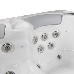 Мини спа-бассейн с массажем Wellis Titan